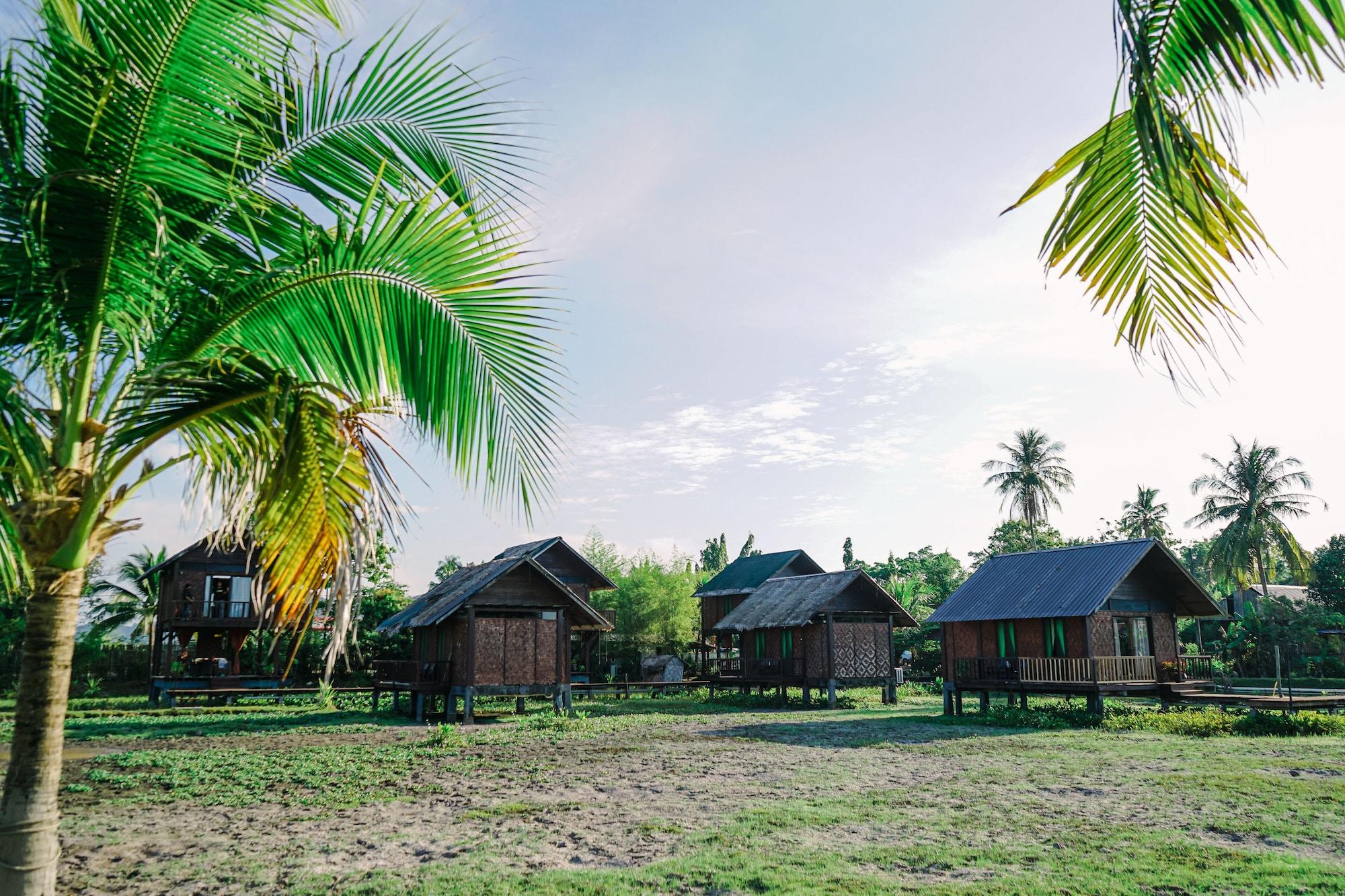 The Gemalai Village Pantai Cenang  Exteriör bild